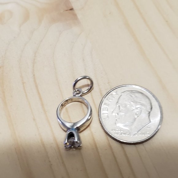 Jewelry - Sterling Silver Ring Charm.
